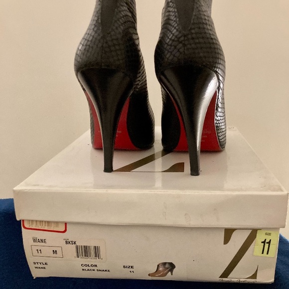 Sergio Zelcer - Women’s Black, Heel, Booties. Size 11. - Picture 5 of 6